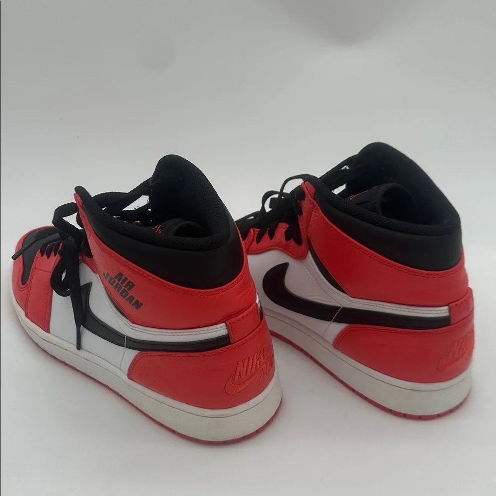 Nike Air Jordan 1 Retro 